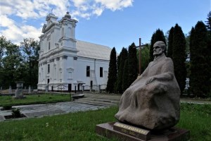 Соромитницкие вечерницы в Полесской хате: Костел Рождества Пресвятой Девы Марии, Коростышев